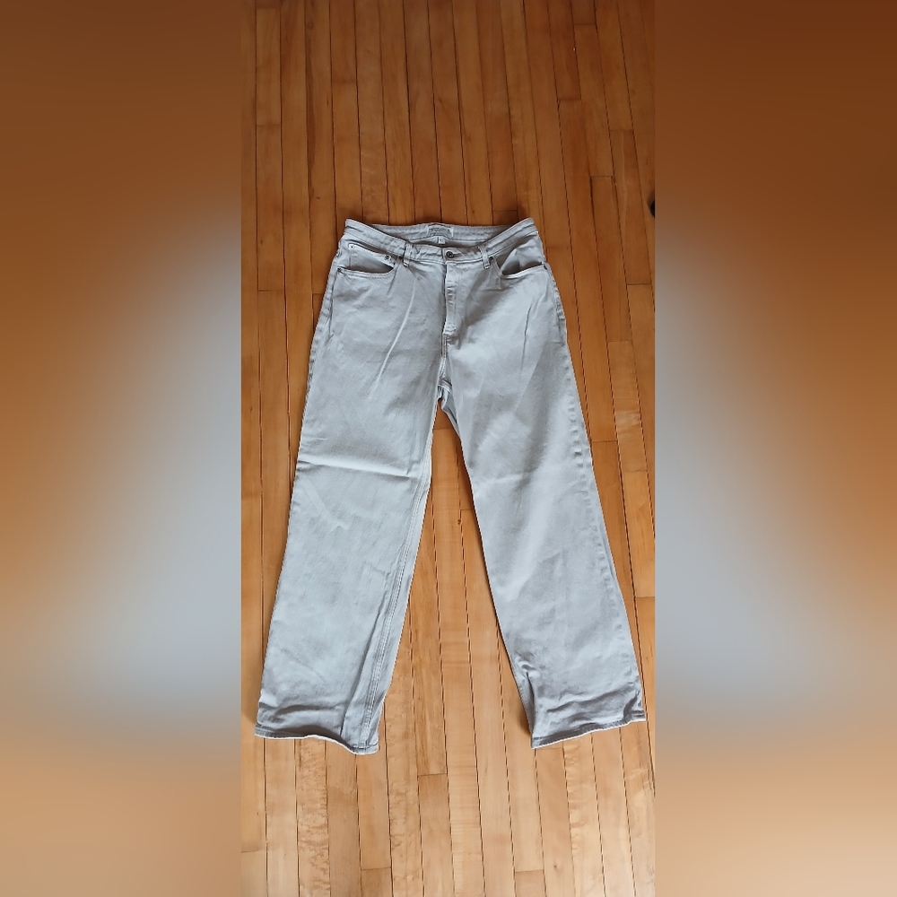 Abercrombie & Fitch Light Gray High-Rise Relaxed Jeans - Curve Love